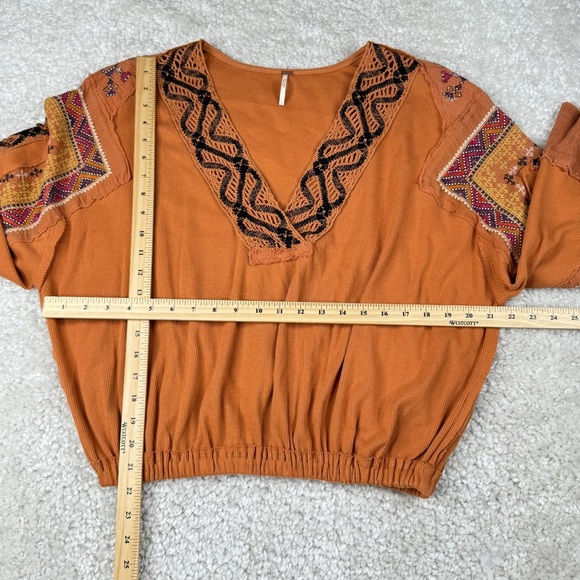Free People Cross Country Sienna Bell Sleeve Bohemian Boho Top, Size Lar… - Picture 9 of 11